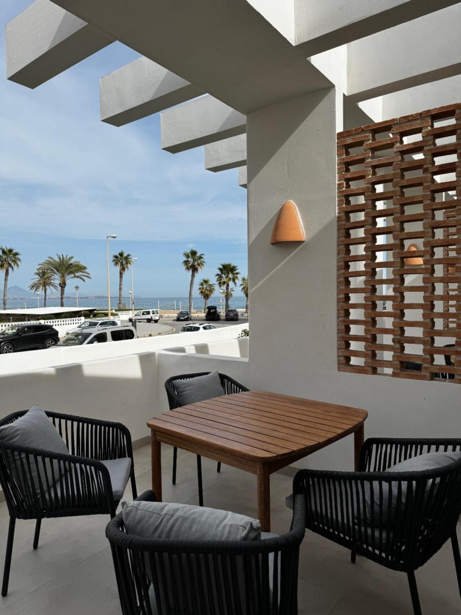 Reyes Catolicos Premium Beach, Playa Urbanova, Alicante Buitenkant foto