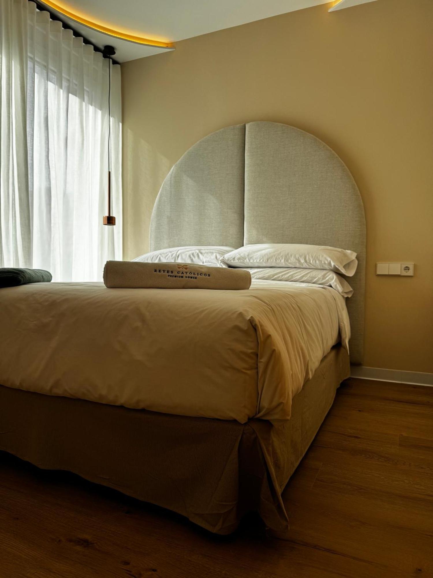 Reyes Catolicos Premium Beach, Playa Urbanova, Alicante Buitenkant foto